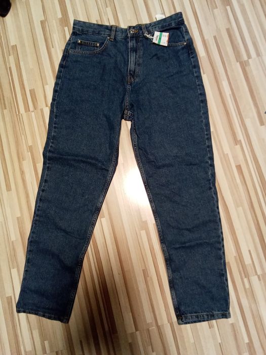 Джинси Mom Fit 42р нові