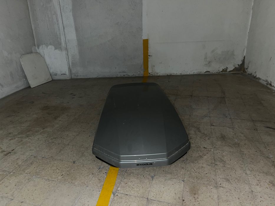 Caixa de tejadilho / Bagageira de tejadilho Exodus – bom estado