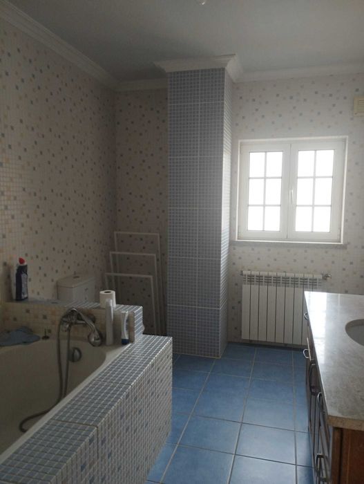 Moradia independente, c/ Acabamentos e Conforto excepcionais Tondela