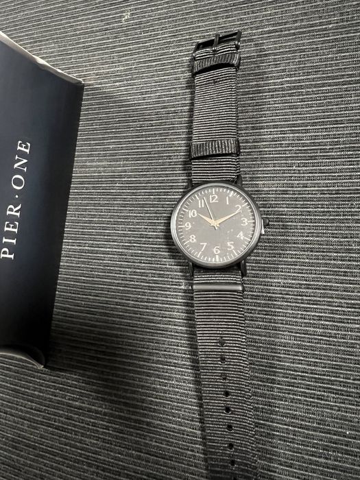Zegarek Pier One