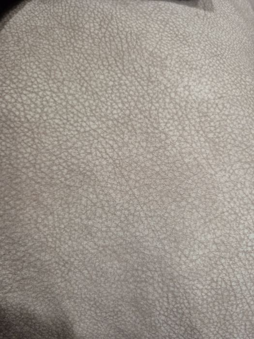 Sofá semi-novo bege