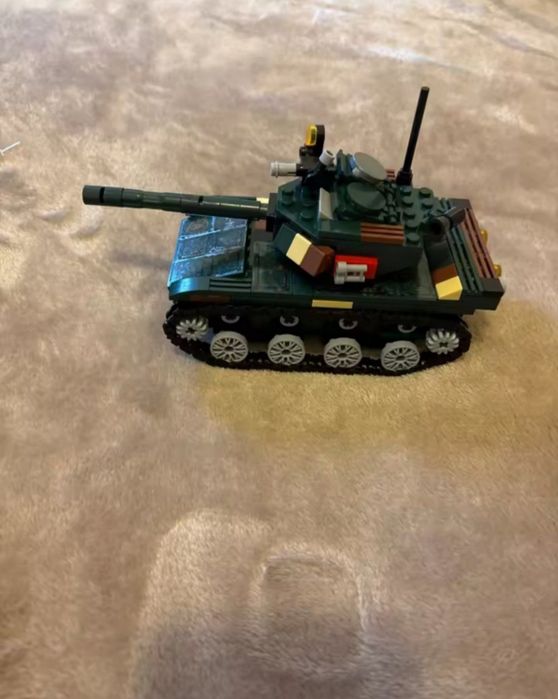 Конструктор танк 336 деталей
