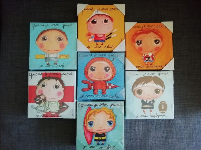 Mochila, estojo, garrafa e tela profissões