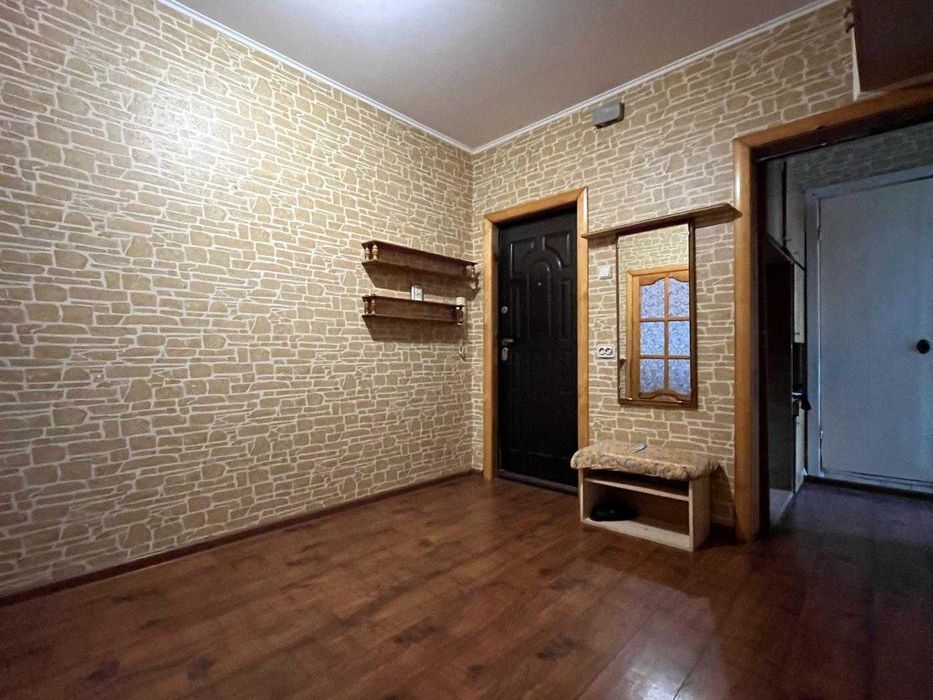 RLT D01 Продам 3 кімнатну квартиру по просп. Перемоги, район 5 кутів