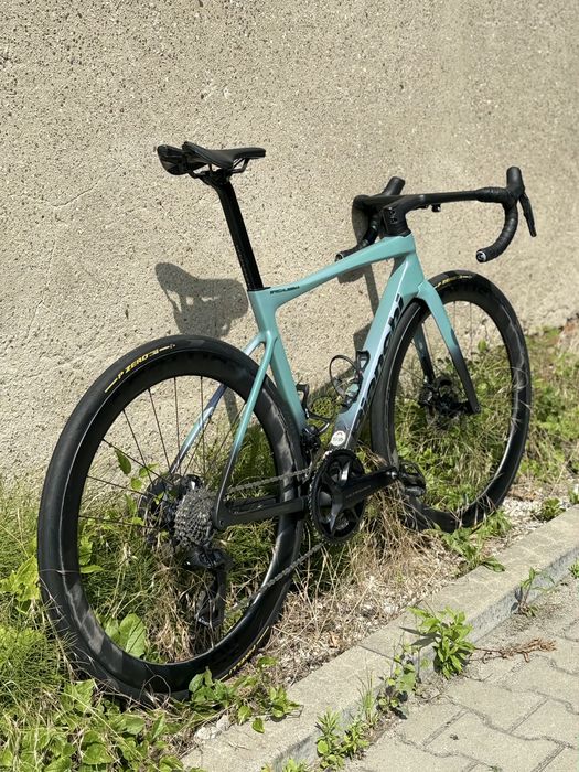 Rower szosowy Bianchi Specialissima PRO 2024 Di2 r.53