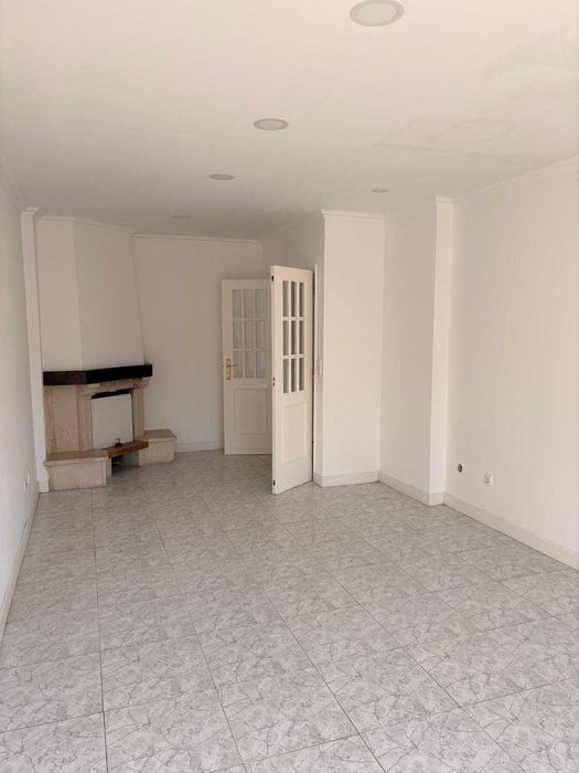 Vende-se T1+1 DUPLEX Na Tapada Das Merces