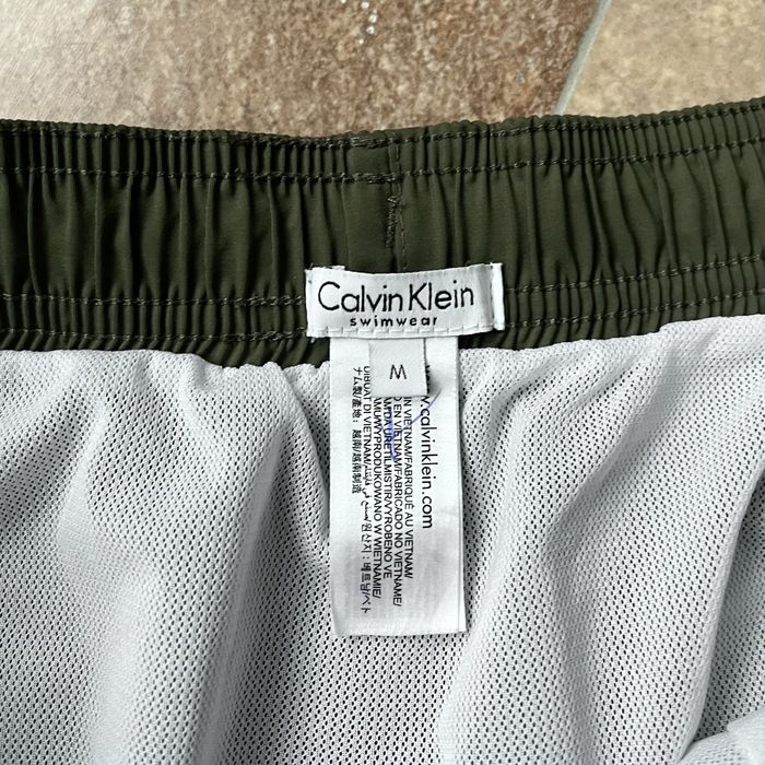 Шорти Calvin Klein з лампасами