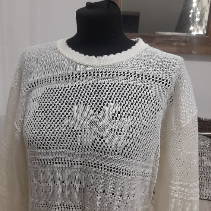Kremowy sweterek vintage M