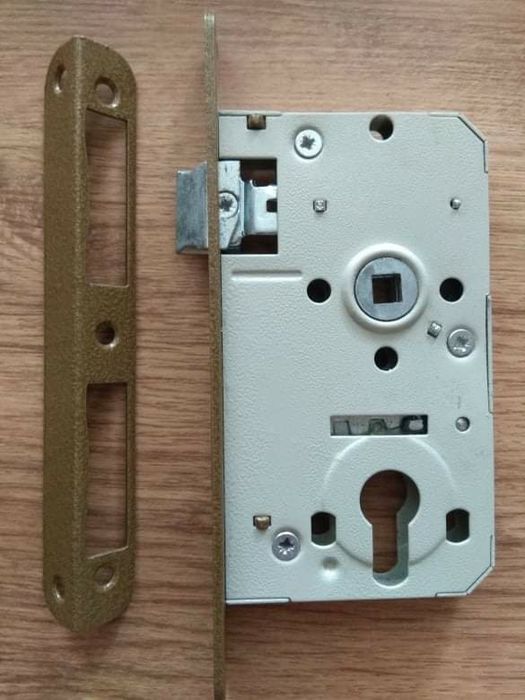 Zamek drzwi JANIA 60/50