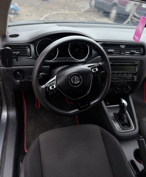 Volkswagen jetta 2015