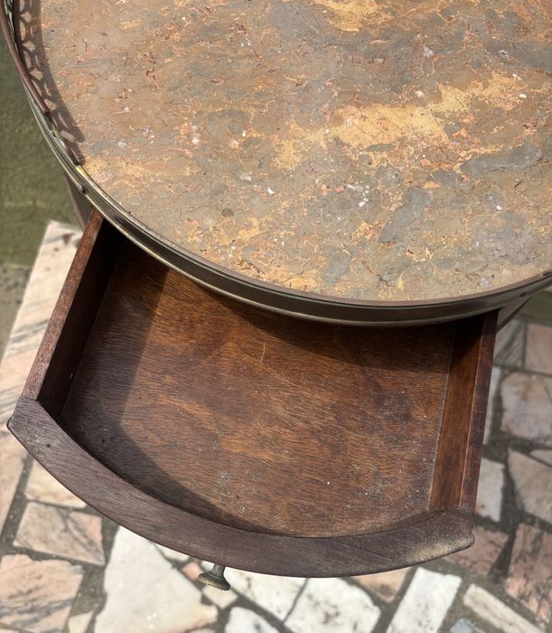 Mesa de sala.