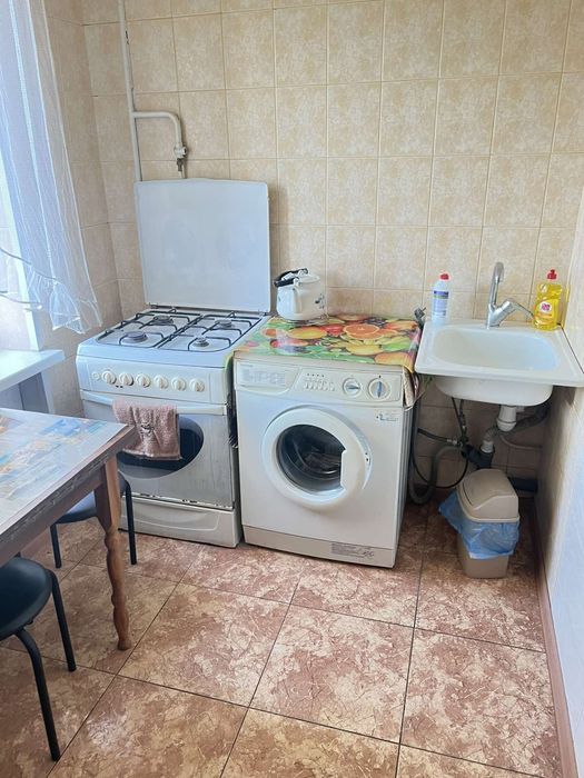 Сдам снять 1 к.кв ремонт газ! Лузановка недорого жильё без посредников