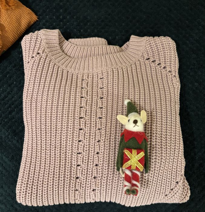 Gruby sweter pudrowy róż Reserved M