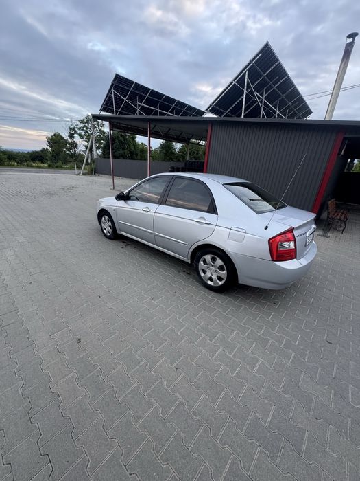 Автомобіль Kia cerato 2006