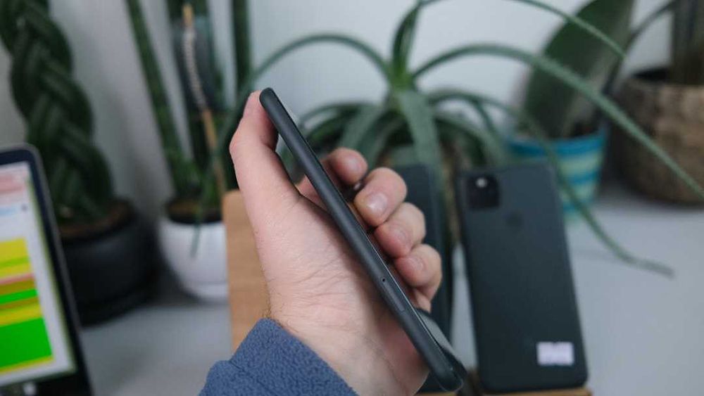 Google Pixel 5a5G  Mostly Black Neverlock