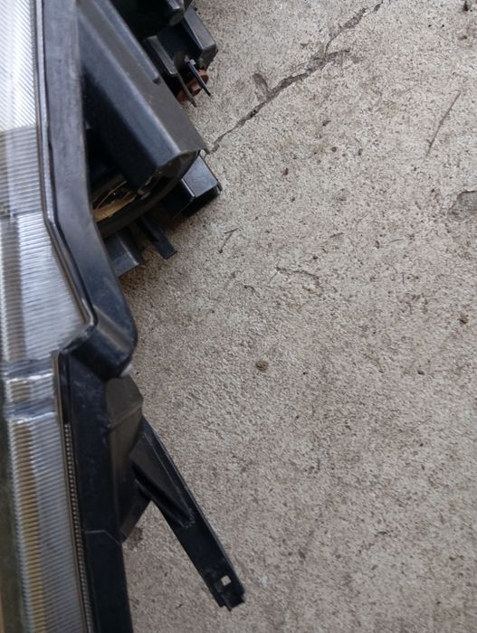 Фара мазда 3 америка сша