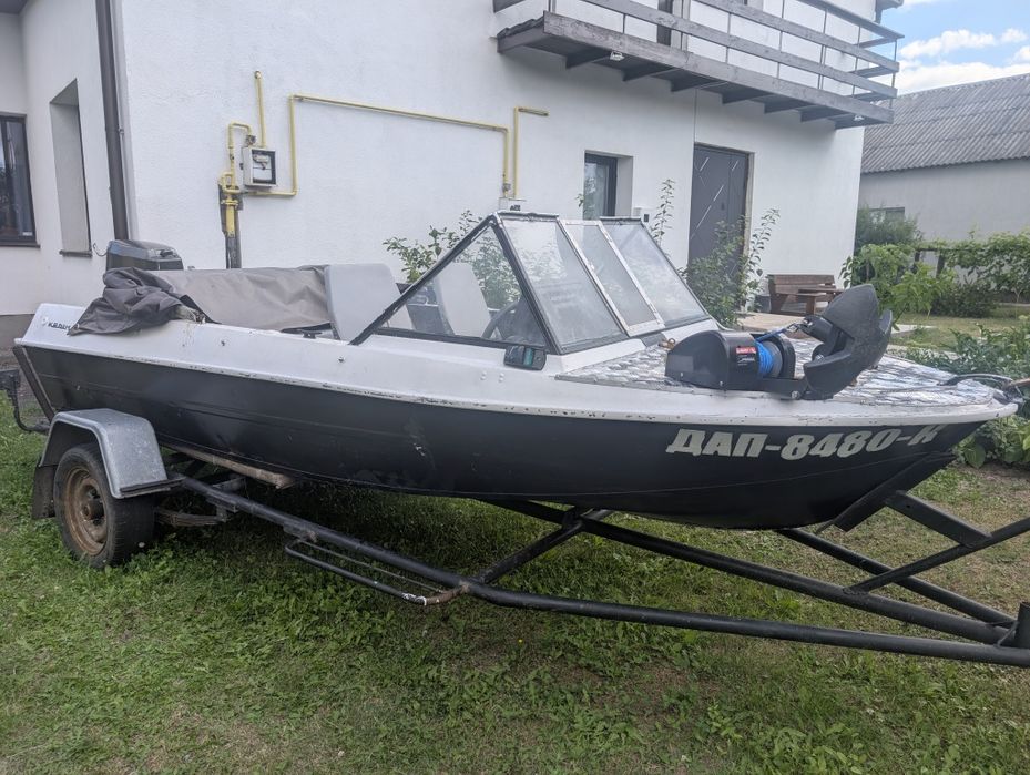човен Крим, лафет, ехолотhumminbird solix 10 , документи