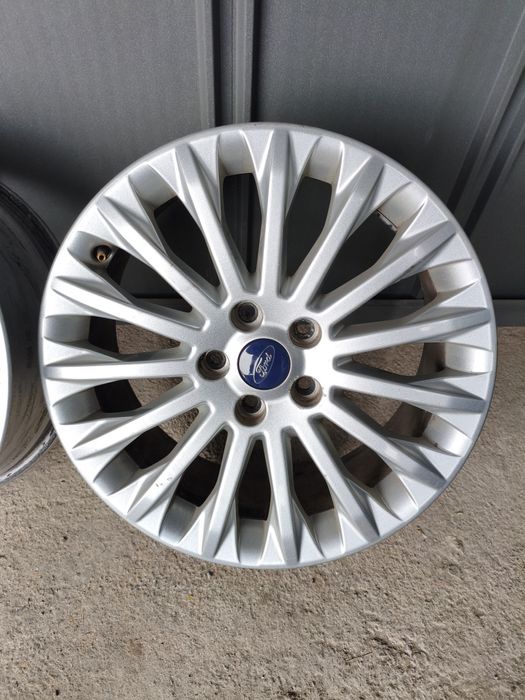 Комплект легкосплавних дисків Ford Volvo 5/108 R17
