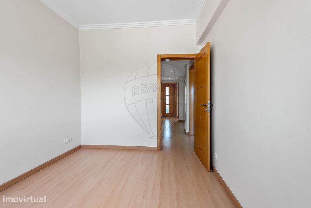 Apartamento T2 para arrendamento