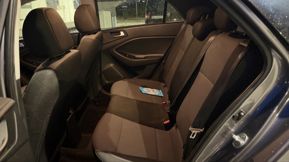 Hyundai i20 1.2 CRDi Nacional em optimo estado