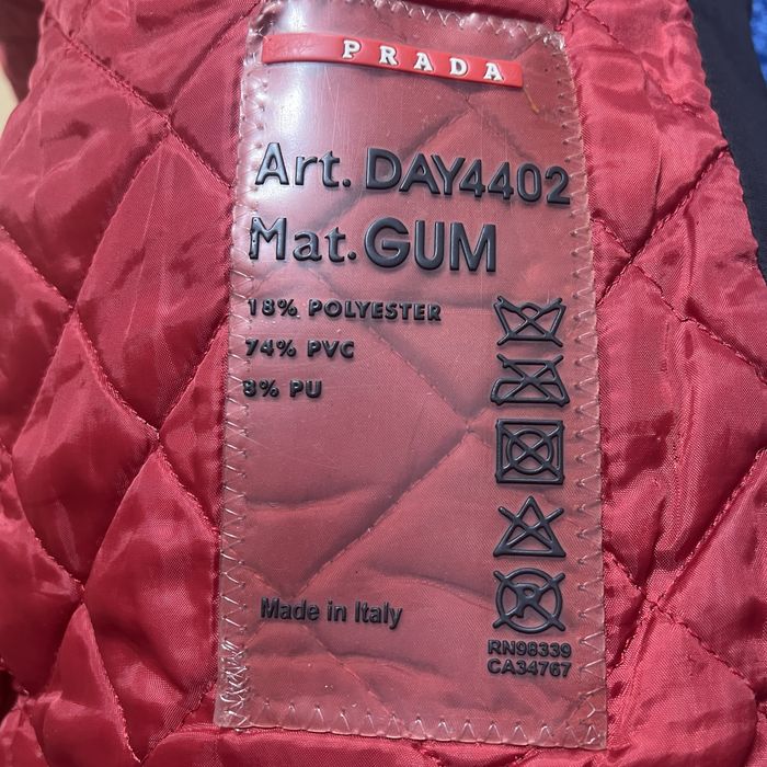 Куртка PRADA демісезон