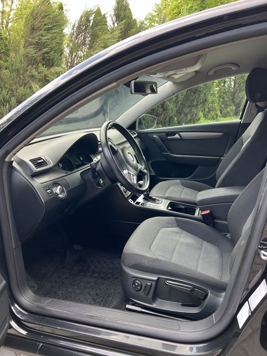 Volkswagen Passat B7 2012 рік