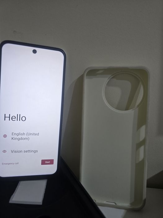 TVL 60 SENNXTPAPER 5G 256gb 18gb ram