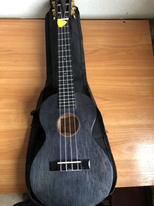 Продам Укулеле. Сопрано
