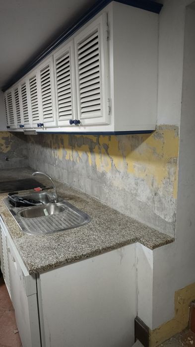 Remodelações e reparações.