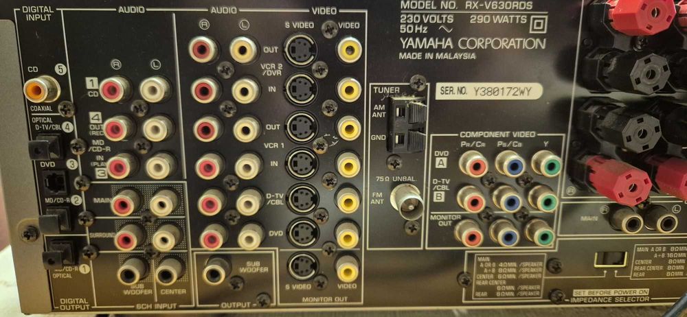 Amplificador Receiver YAMAHA RX630RDS com Rádio integrado