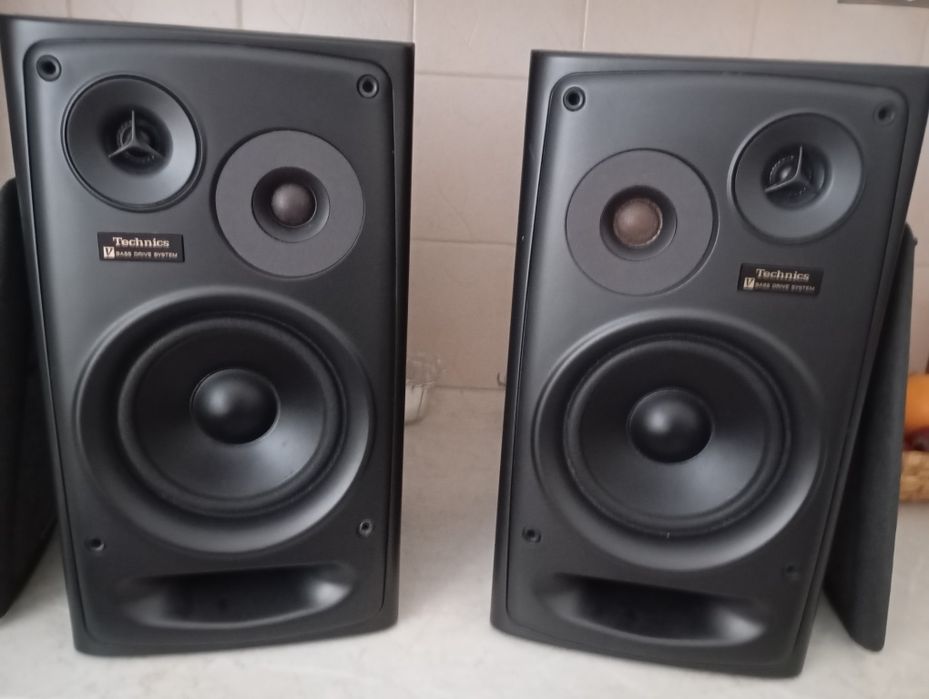 Sprzedam kolumny Technics.