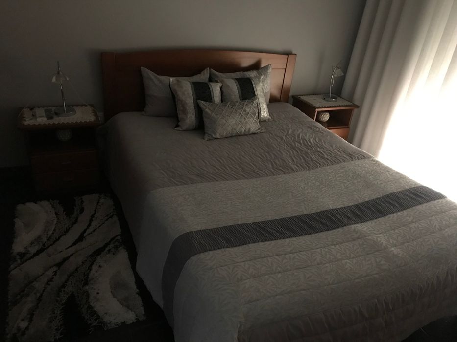quarto em castanho