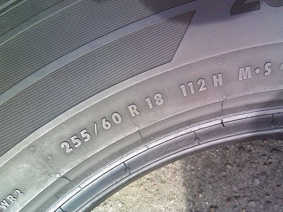 Opony 255/60/18 Continental 4szt