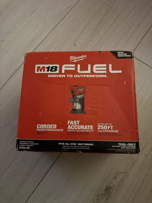 Router milwaukee m18