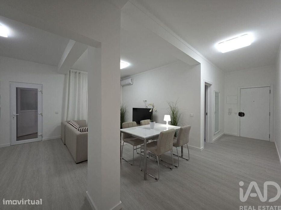 Apartamento T2 em Faro de 69 m2