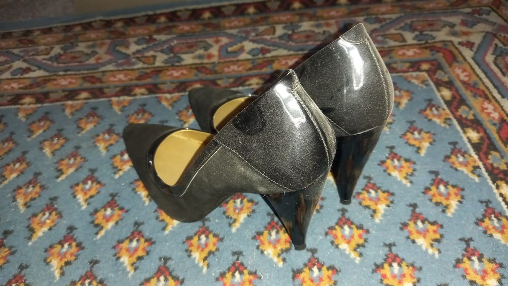 Sapato salto alto bico fino Lilly bliss