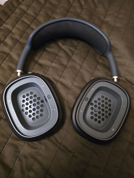 Продам Airpods Max