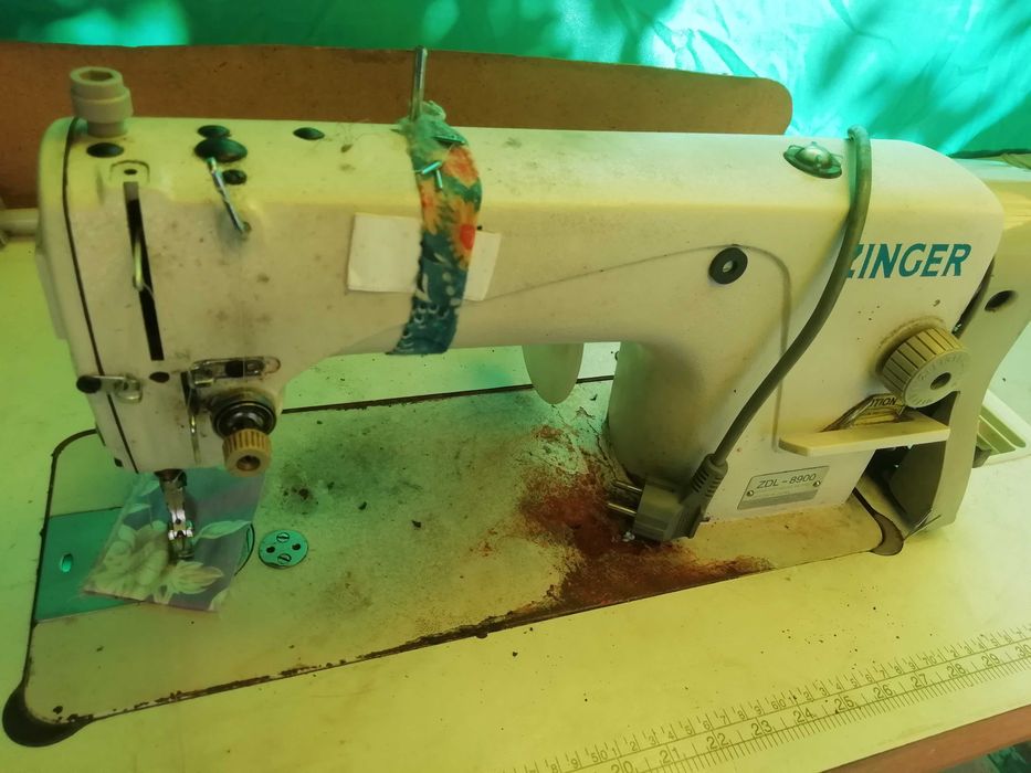 Машина швейная Zinger ZDL-8900: 4 900 грн. - Швейные машины и