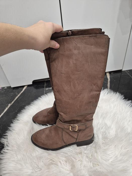 Kozaki zimowe brązowe nowe casual basic 38