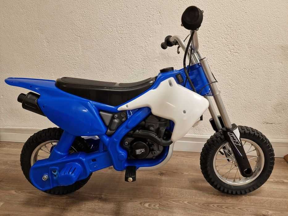 Injusa Moto X-Treme Blue Fighter 24V – 100€
