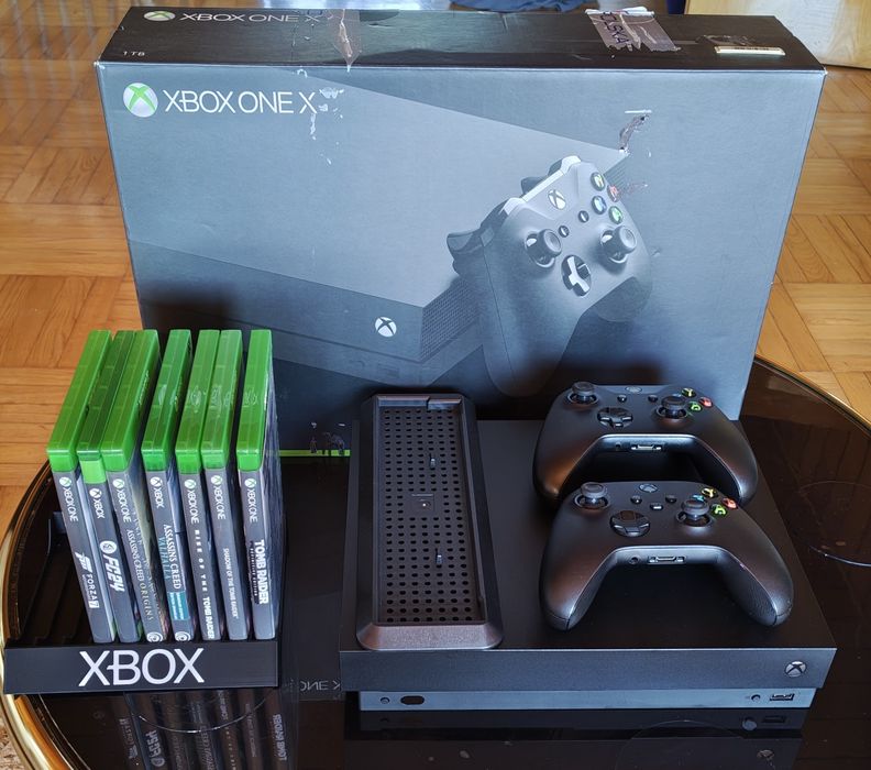 Konsola Xbox One X