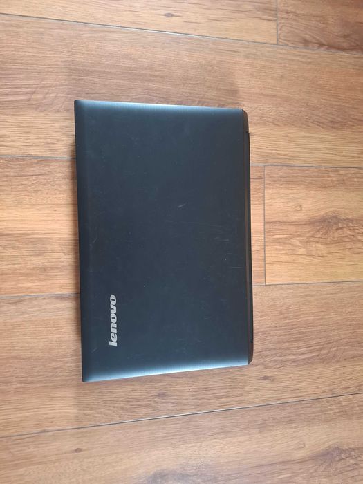 Laptop Lenovo B570 (Model 20093)