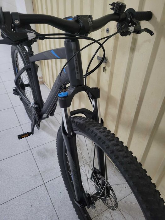 bicicleta BTT Decathlon Btwin Rockrider ST520