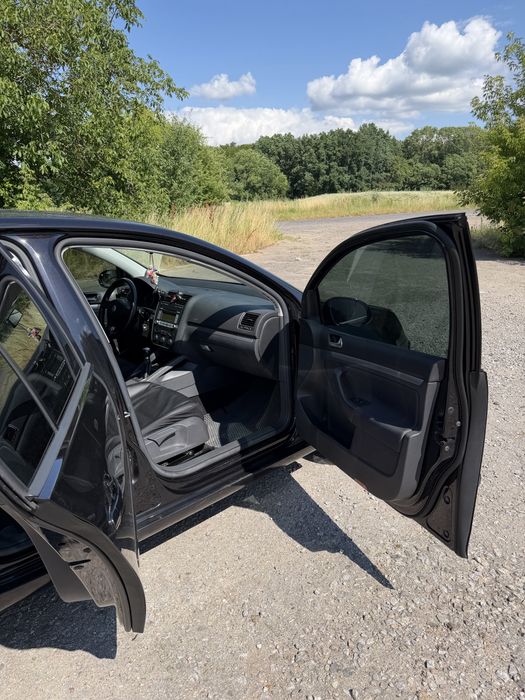 Продам Volkswagen Golf 5, 2006 рік, 1.6 MPI