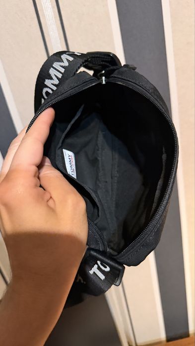 Сумка Tommy Hilfiger