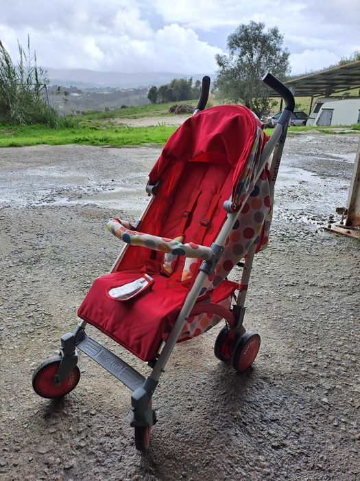 Carrinho de passeio Tuc Tuc