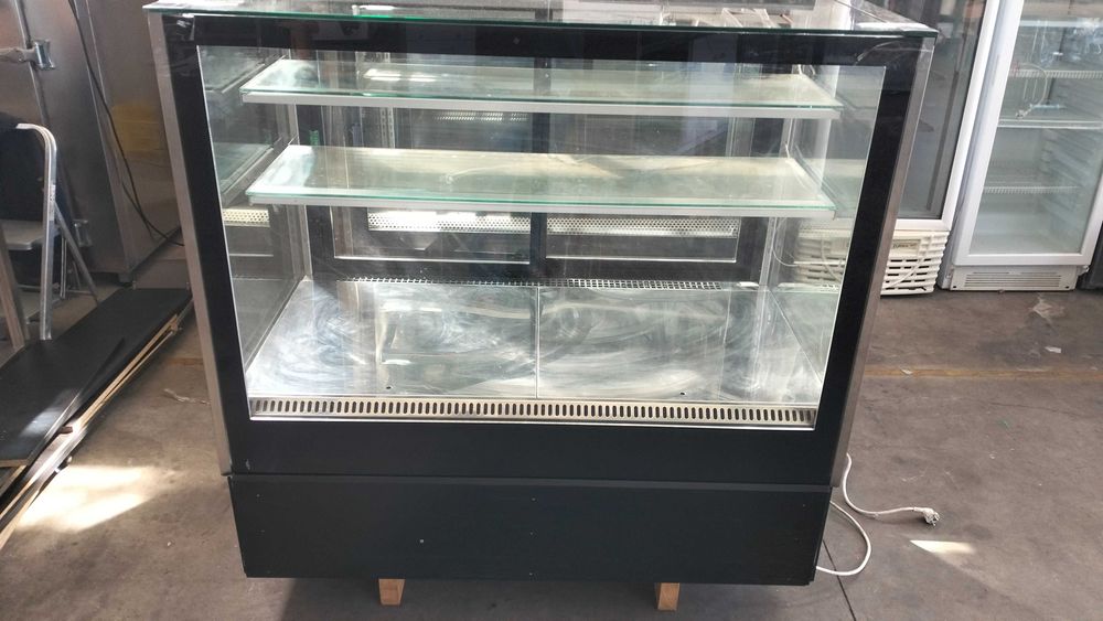 Vitrines cubicas refrigerada