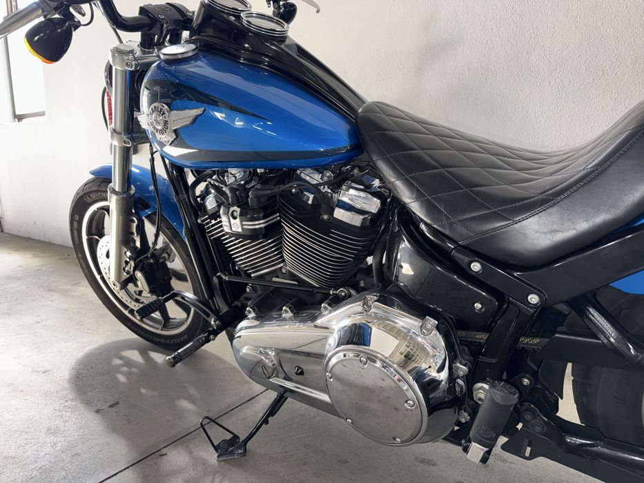 Harley Davidson Softail Low Rider