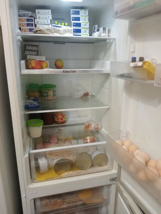 Срочно холодильник Samsung