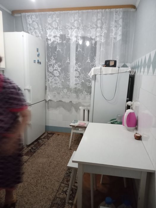 Здам кімнату в квартирі для дівчини в р-ні Київської.